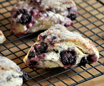blackberry scones - Article 2